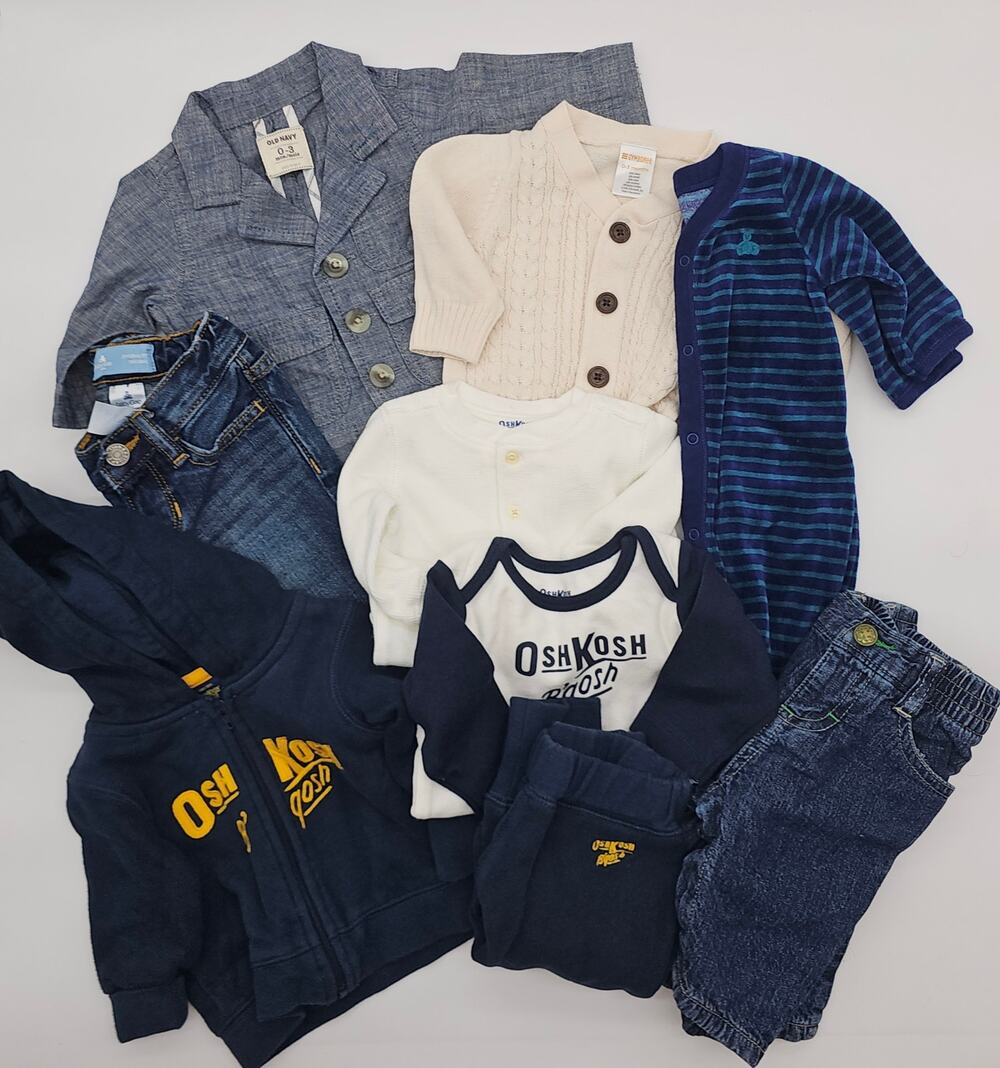 Osh Kosh/Gap/Old Navy/Gymboree Baby Boys 0-3M 9-Piece Fall/Winter Lot